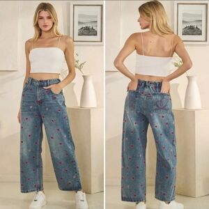 Oli & Hai Emrboidered Hearts Boyfriend Denim